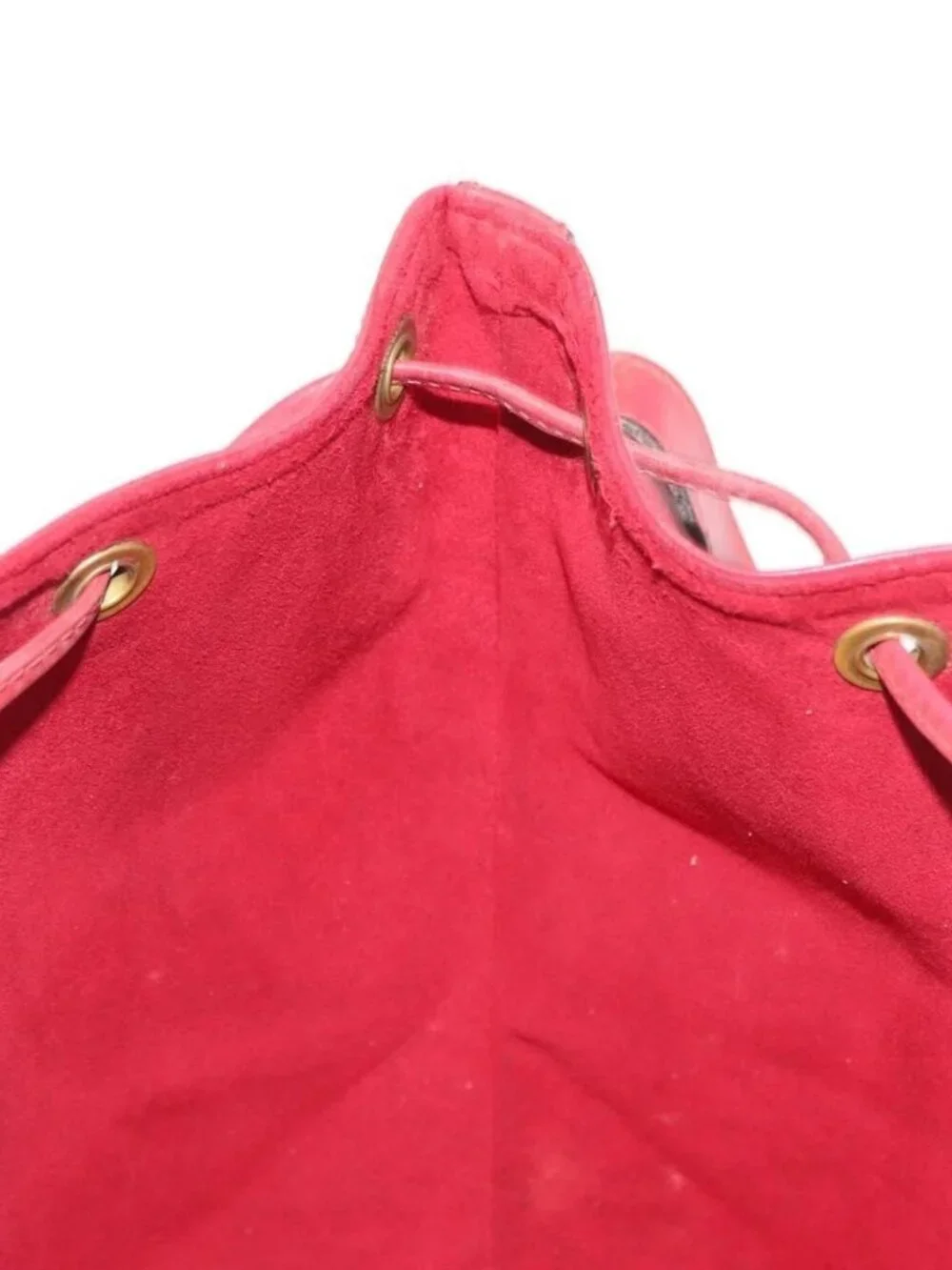 LOUIS VUITTON Epi Petit Noe Shoulder Bag Red M44107 LV Auth 162743 - Picture 12 of 16